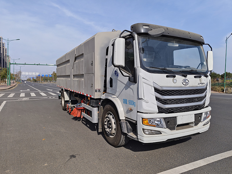 XZL5180TXSBEV型純電動洗掃車