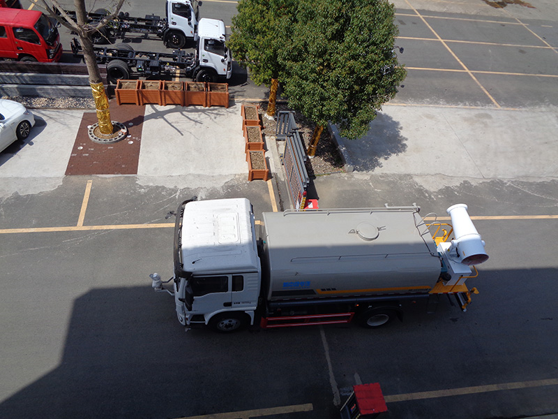 XZL5182GPS6型綠化噴灑車