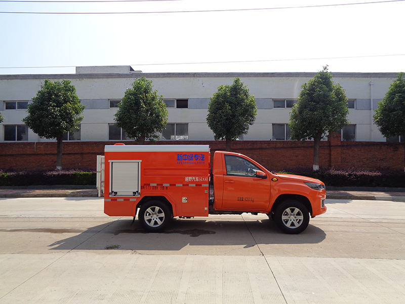 XZL5046GSS6型灑水車(chē)