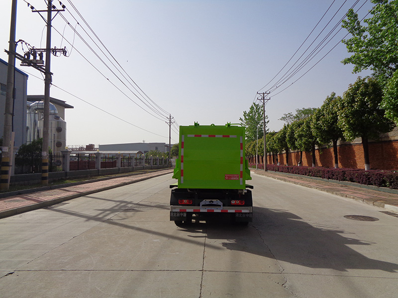 XZL5040ZZZBEV型純電動自裝卸式垃圾車