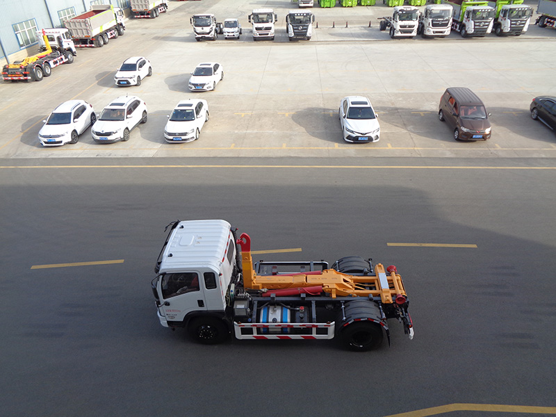 XZL5183ZXX6型車廂可卸式垃圾車